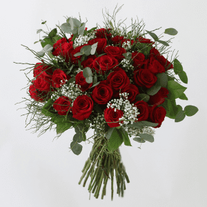 red roses and gypsophelia in a bouquet