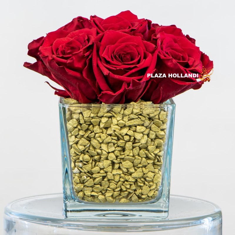 Long lasting red roses with gold stones