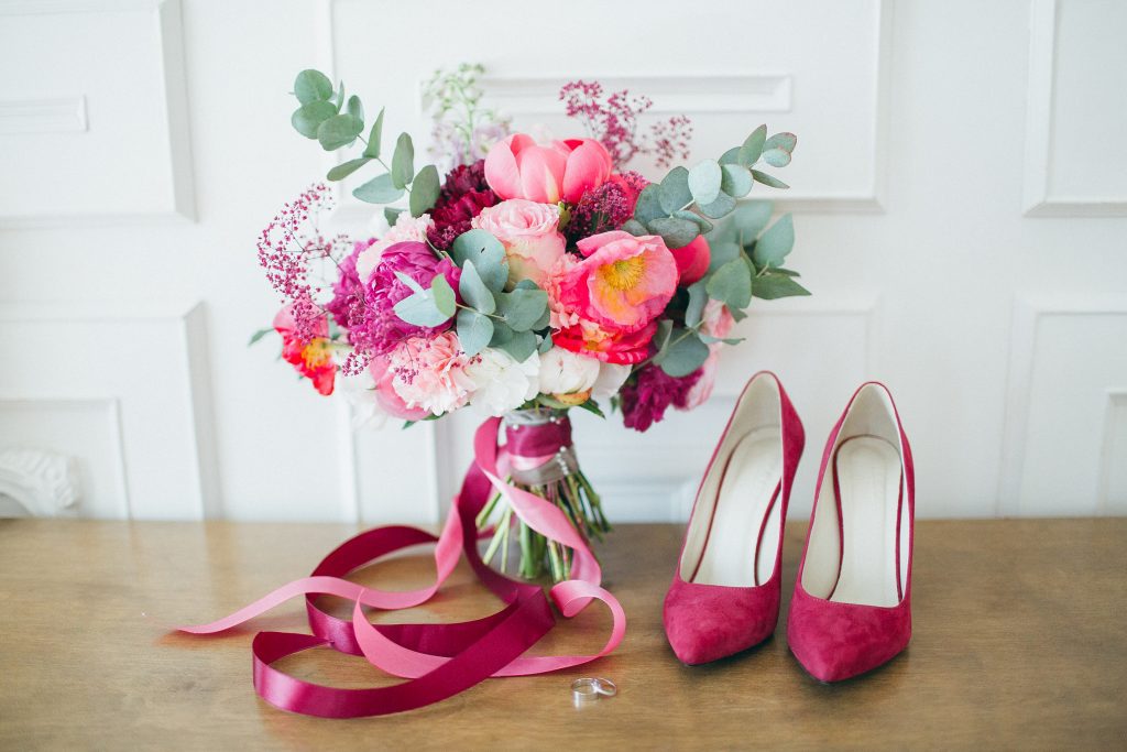 pink bridal bouquet with shoes