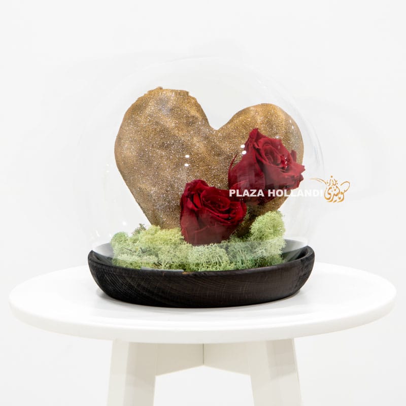 Wooden heart with preserved rose