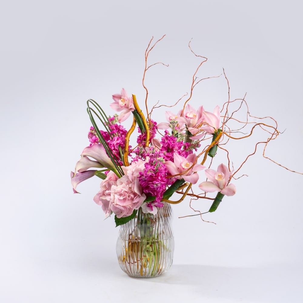 DSC07121-2 Luxurious Bouquet with Cymbidium, Hydrangea, Calla Lily, Matthiola, and Salix