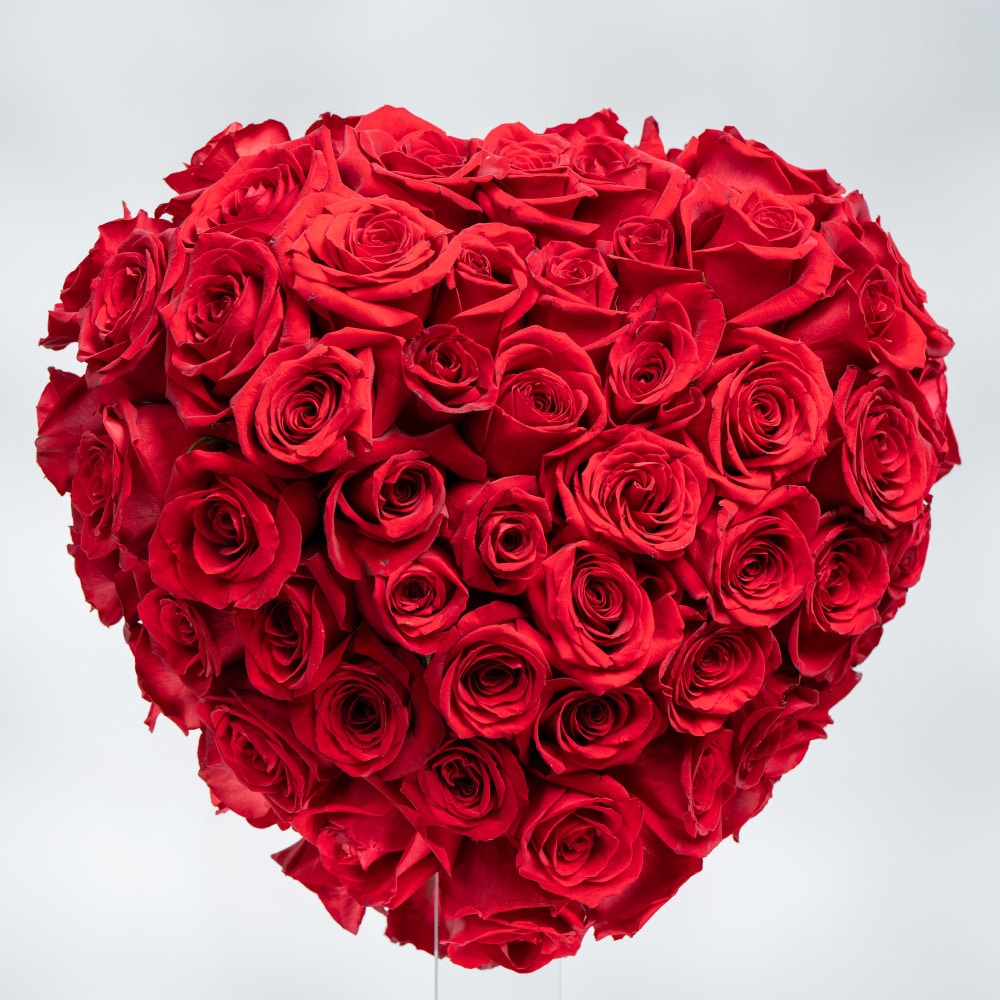 A26.1 Romantic Red Roses Heart on Acrylic Glass Stand (45 cm)