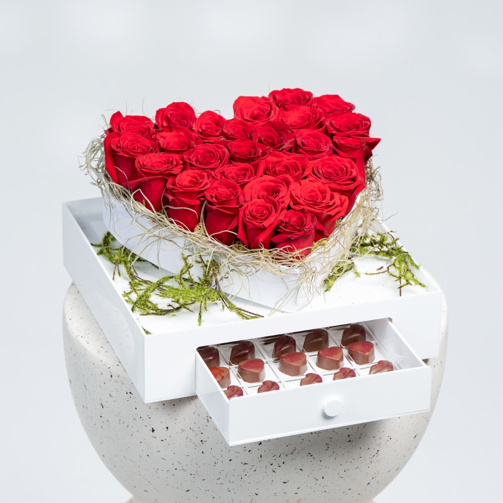 A39.1 Elegant White Base Acrylic Box with Roses & Chocolate Drawer