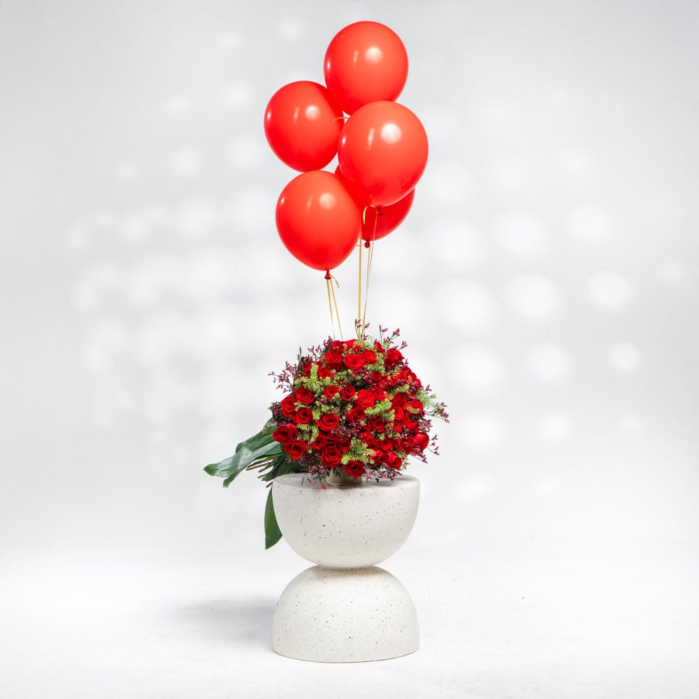 A8 Red Roses, Limonium, Green Bell & Aspidistra With Balloon