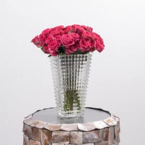 Mother's Day 7 Fuchsia Spray Roses in Glass Vase