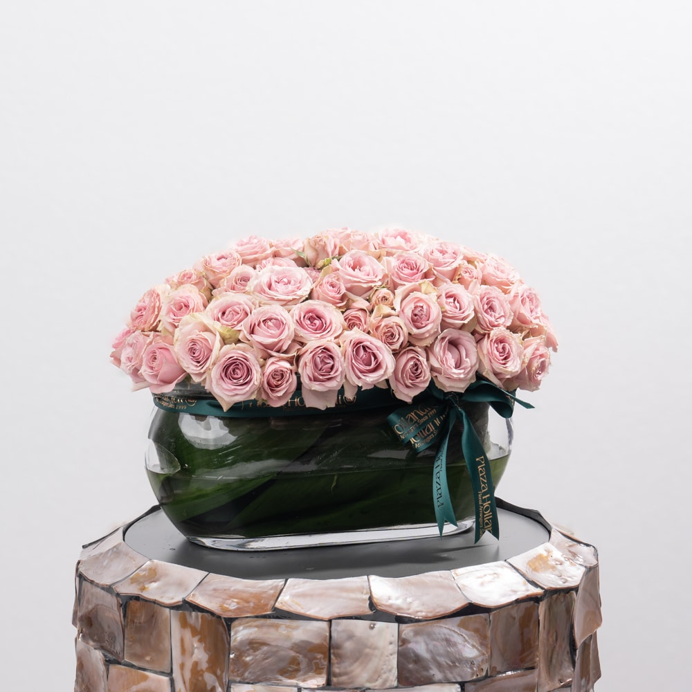 Light Purple Spray Roses in Rectangle Glass Bowl Vase - 18 cm Light Purple Spray Roses in Rectangle Glass Bowl Vase - 18 cm