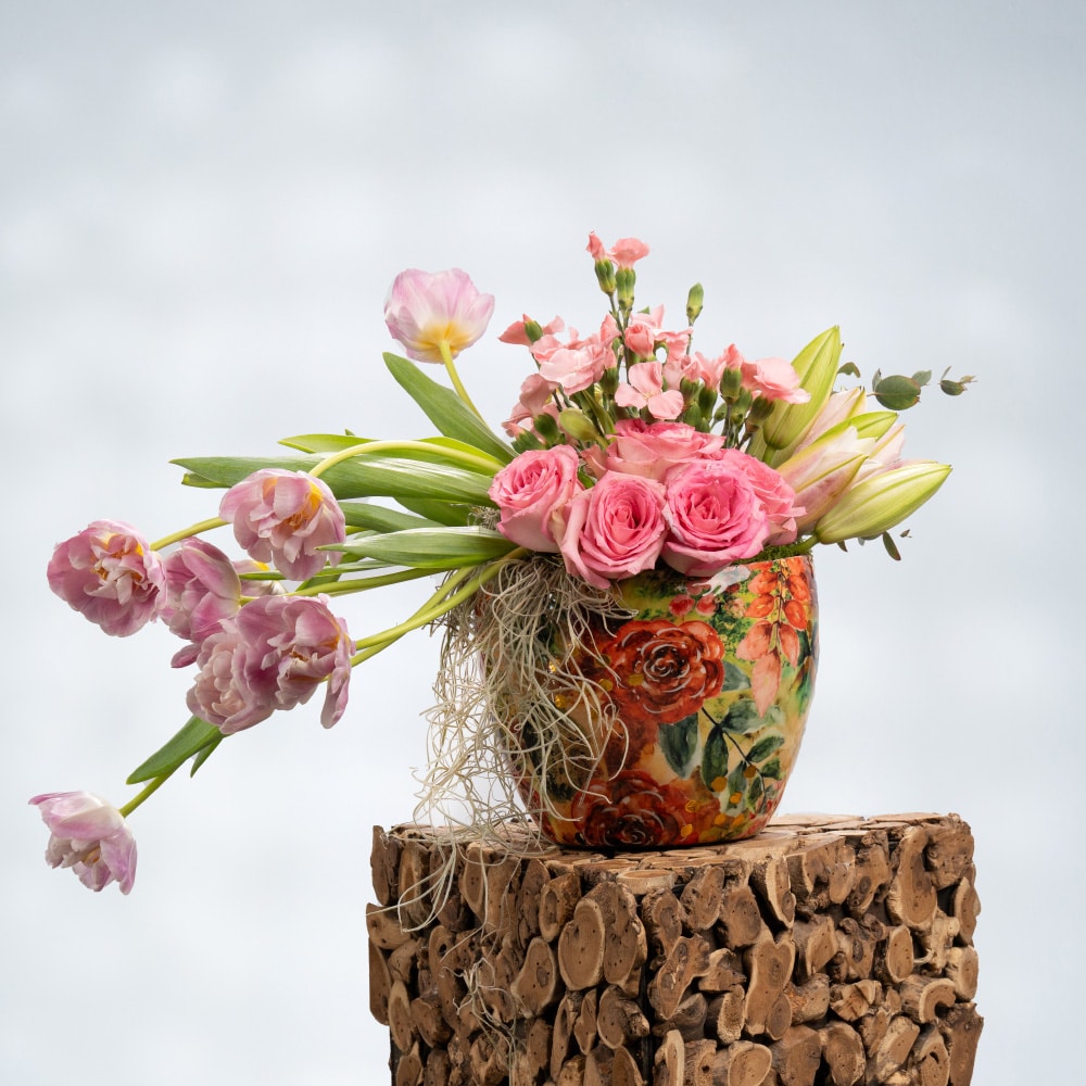 25 Pink Tulips, Pink Roses, Pink Mixed Flowers & Lilies in Metal Pot – 40cm