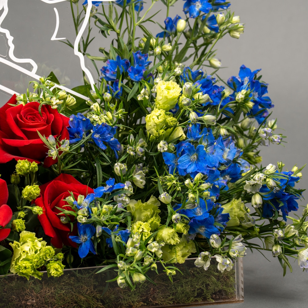 6.3 Elegant Embrace – Red Rose & Eustoma