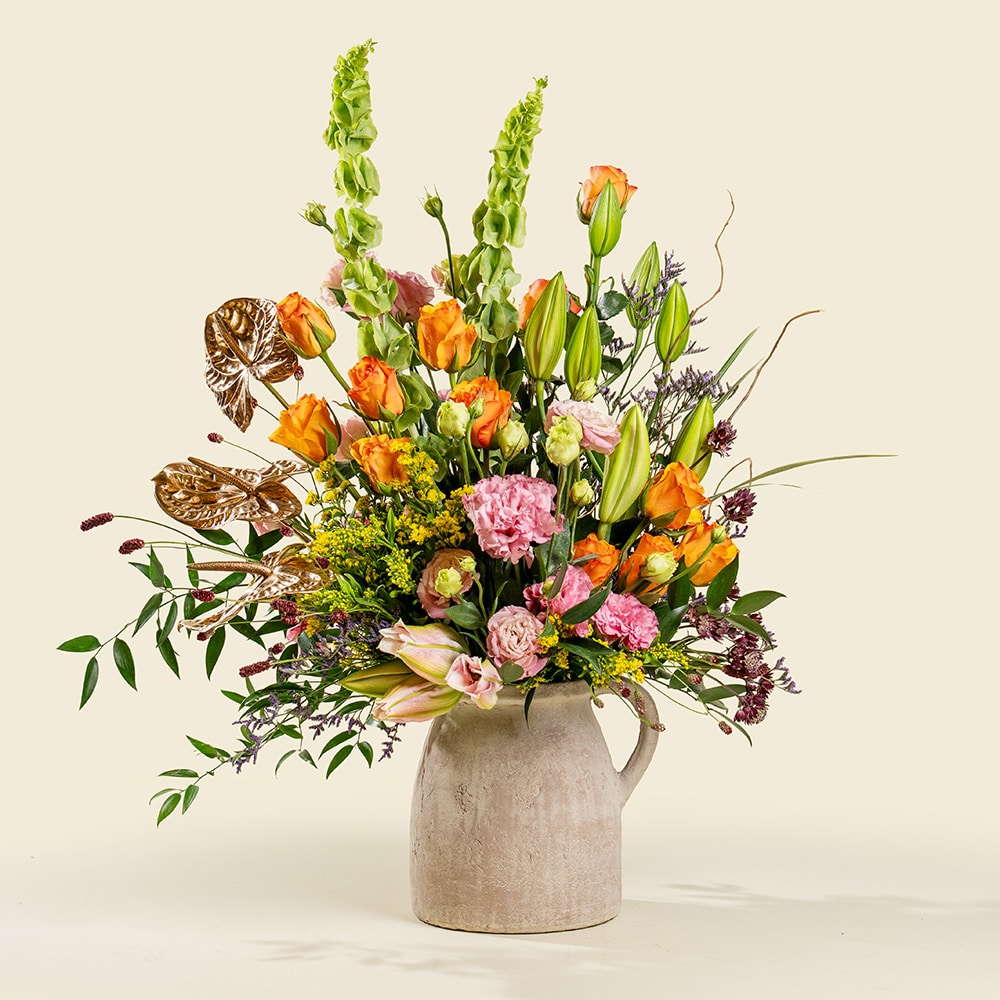 11 Lily and Rose in Decorative Pot
