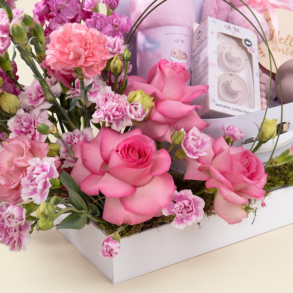6.2 Little Beginnings Baby Girl Keepsake Case with Flowers & Personalized Essentials